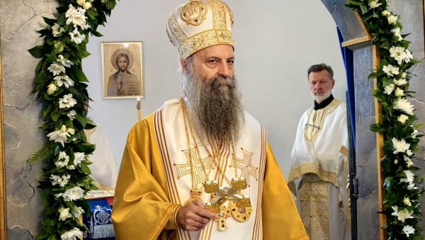 СВЕТИЊА СВАКОМ НА 15 МИНУТА ХОДА: После поруке патријарха Порфирија да је српској престоници потребно најмање сотину храмова СВЕТИЊА СВАКОМ НА 15 МИНУТА ХОДА: После поруке патријарха Порфирија да је српској престоници потребно најмање сотину храмова