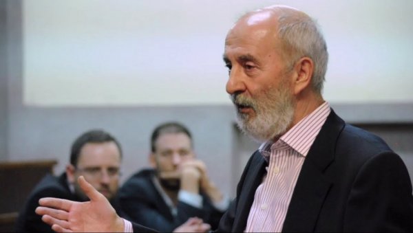 ДУШАНОВ ЗАКОНИК НАШ ПРАВНИ ТЕСТАМЕНТ: Занимљиво предавање проф. др Срђана Шаркића у КС Свилара ДУШАНОВ ЗАКОНИК НАШ ПРАВНИ ТЕСТАМЕНТ: Занимљиво предавање проф. др Срђана Шаркића у КС Свилара