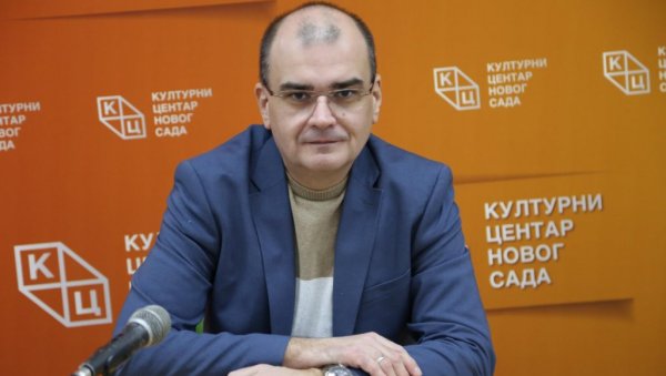 ПОСЛЕРАТНЕ НЕВОЉЕ У РЕПУБЛИЦИ СРПСКОЈ: Историчар Карановић о животу у БиХ од 1996. године (ВИДЕО) ПОСЛЕРАТНЕ НЕВОЉЕ У РЕПУБЛИЦИ СРПСКОЈ: Историчар Карановић о животу у БиХ од 1996. године (ВИДЕО)