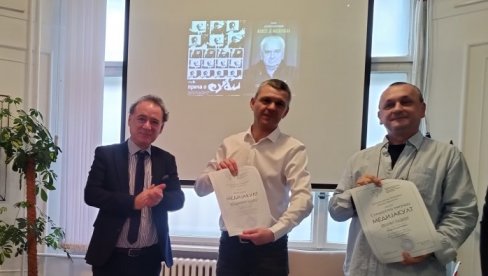 NAGRAĐENI FILMOVI O SUBI I DUŠKU: U KCV „Miloš Crnjanskiˮ uručeno priznanje „Medijakultˮ(FOTO) NAGRAĐENI FILMOVI O SUBI I DUŠKU: U KCV „Miloš Crnjanskiˮ uručeno priznanje „Medijakultˮ(FOTO)