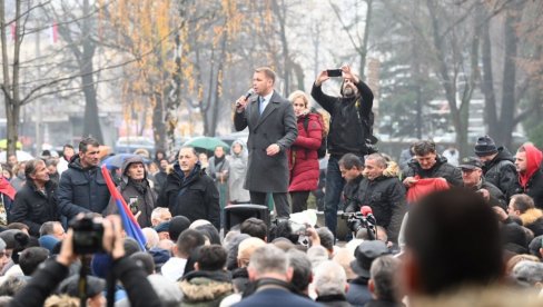 PROTESTI DOK SPORNI ZAKON NE POVUKU: Najveći gradovi u Srpskoj ne prihvataju novu raspodelu sredstava od PDV PROTESTI DOK SPORNI ZAKON NE POVUKU: Najveći gradovi u Srpskoj ne prihvataju novu raspodelu sredstava od PDV