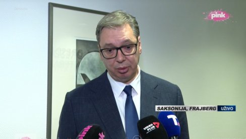 DANAS SU POZNATOG BEOGRADSKOG ADVOKATA NAPALI, JURILI Vučić o Đilasovim izjavama i studentskim blokadama DANAS SU POZNATOG BEOGRADSKOG ADVOKATA NAPALI, JURILI Vučić o Đilasovim izjavama i studentskim blokadama