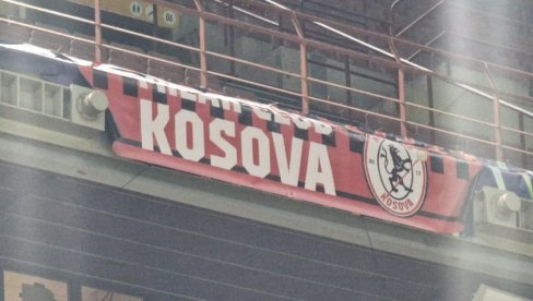 SKANDAL! Zastava tzv. Kosova dočekala igrače Zvezde pred meč Lige šampiona sa Milanom (FOTO) SKANDAL! Zastava tzv. Kosova dočekala igrače Zvezde pred meč Lige šampiona sa Milanom (FOTO)