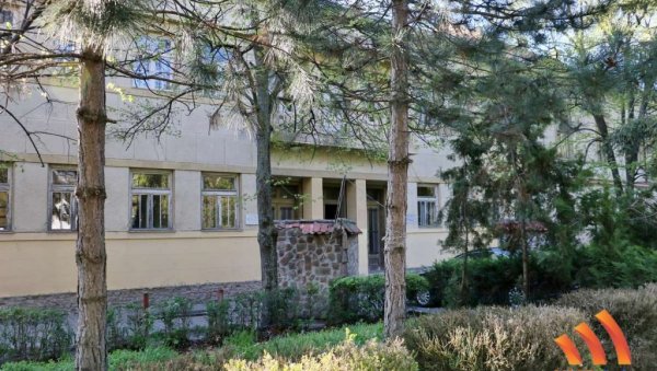 ДОМ КУЛТУРЕ У ЈАШИ ТОМИЋ У НОВОМ РУХУ: За опрему и уређење 10.5 милиона ДОМ КУЛТУРЕ У ЈАШИ ТОМИЋ У НОВОМ РУХУ: За опрему и уређење 10.5 милиона