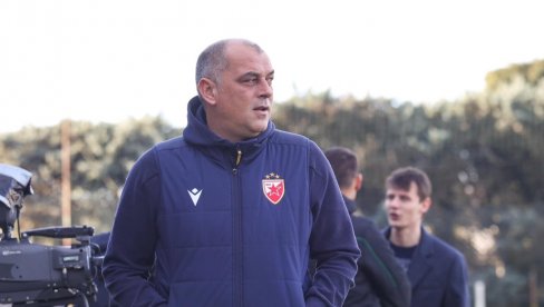 NISMO SE OBRUKALI! Nenad Milijaš posle Zvezdinog deklasiranja Milana u Ligi šampiona za omladince NISMO SE OBRUKALI! Nenad Milijaš posle Zvezdinog deklasiranja Milana u Ligi šampiona za omladince