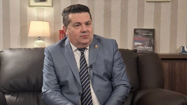 ДОДИК ЈЕ ПОЛИТИКА КОЈА ЈЕ ДОБИЛА НАЈВИШЕ ГЛАСОВА Стевандић: Не одлучују столице и пресуде у Републици Српској, одлучују људи ДОДИК ЈЕ ПОЛИТИКА КОЈА ЈЕ ДОБИЛА НАЈВИШЕ ГЛАСОВА Стевандић: Не одлучују столице и пресуде у Републици Српској, одлучују људи