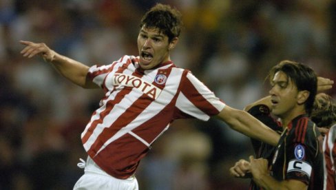 KAKO JE NASTALO ONO ČUVENO UEFA MAFIJA? Zvezda i Milan, drugi deo svevremene priče koji je iznervirao (skoro) sve u Srbiji (VIDEO) KAKO JE NASTALO ONO ČUVENO UEFA MAFIJA? Zvezda i Milan, drugi deo svevremene priče koji je iznervirao (skoro) sve u Srbiji (VIDEO)