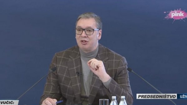СПОМЕНИК КОЈИ ЋЕ УКАЗАТИ НА НЕЗАБОРАВ Председник Србије о месту трагедије у Новом Саду СПОМЕНИК КОЈИ ЋЕ УКАЗАТИ НА НЕЗАБОРАВ Председник Србије о месту трагедије у Новом Саду