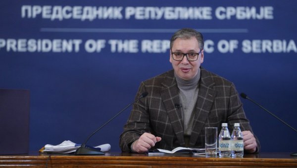 ВУЧИЋ ВЕЧЕРАС НА ИНФОРМЕР ТВ: Председник Србије одговараће на питања гледалаца ВУЧИЋ ВЕЧЕРАС НА ИНФОРМЕР ТВ: Председник Србије одговараће на питања гледалаца