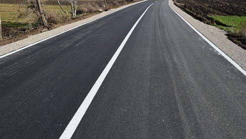 BREŽANSKI PUT: U obnovu uloženo 106 miliona dinara BREŽANSKI PUT: U obnovu uloženo 106 miliona dinara