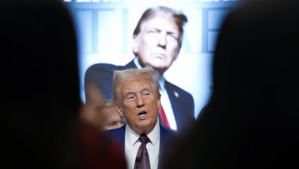КАКВЕ ПРОМЕНЕ ТРАМП ДОНОСИ? Историчар из Србије о геополитичким превирањима у идућој години (ВИДЕО) КАКВЕ ПРОМЕНЕ ТРАМП ДОНОСИ? Историчар из Србије о геополитичким превирањима у идућој години (ВИДЕО)
