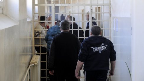 NA MANJKU SUDIJA SAPLIĆE SE I ZAKON: Radna grupa za KZ i ZKP najverovatnije će primedbe i predloge razmatrati do juna NA MANJKU SUDIJA SAPLIĆE SE I ZAKON: Radna grupa za KZ i ZKP najverovatnije će primedbe i predloge razmatrati do juna
