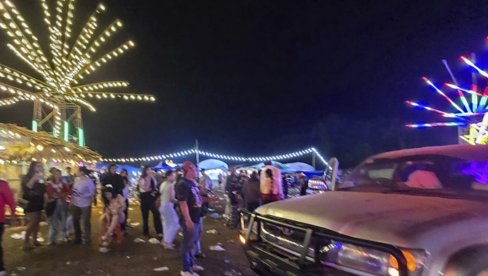 IMA MRTVIH I RANJENIH: Eksplozija na Tajlandu - LJudi pevali i slavili, a onda je neko bacio bombu IMA MRTVIH I RANJENIH: Eksplozija na Tajlandu - LJudi pevali i slavili, a onda je neko bacio bombu