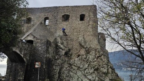 GRAĐENA JE IZMEĐU 14. I 17. VEKA: Počelo uređenje tvrđave Forte mare, dela odbrambenog venecijanskog pojasa GRAĐENA JE IZMEĐU 14. I 17. VEKA: Počelo uređenje tvrđave Forte mare, dela odbrambenog venecijanskog pojasa