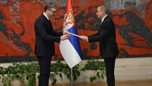 VUČIĆ PRIMIO AKREDITIVE NOVOG AMBASADORA: Srbija i Turska imaju razvijene odnose u gotovo svim oblastima VUČIĆ PRIMIO AKREDITIVE NOVOG AMBASADORA: Srbija i Turska imaju razvijene odnose u gotovo svim oblastima
