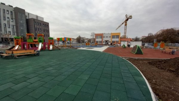 УЗ ВРТИЋ, ОБАВЕЗНО ДВОРИШТЕ: Измена правилника за приватне предшколске установе УЗ ВРТИЋ, ОБАВЕЗНО ДВОРИШТЕ: Измена правилника за приватне предшколске установе