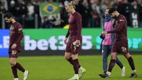 LIDER SITIJA KIPTI OD BESA: Zaslužujemo sve ovo! Ponašamo se kao deca! LIDER SITIJA KIPTI OD BESA: Zaslužujemo sve ovo! Ponašamo se kao deca!