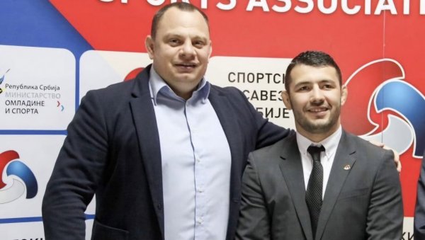 ИМАЛИ СМО КИКС НА ОЛИМПИЈСКИМ ИГРАМА, АЛИ... Младен Кецман оценио рвачку годину у Србији као успешну ИМАЛИ СМО КИКС НА ОЛИМПИЈСКИМ ИГРАМА, АЛИ... Младен Кецман оценио рвачку годину у Србији као успешну