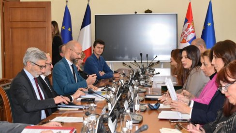 MINISTARKA VUJOVIĆ: U narednoj godini sledi intenziviranje izgradnje regionalnih centara za upravljanje otpadom MINISTARKA VUJOVIĆ: U narednoj godini sledi intenziviranje izgradnje regionalnih centara za upravljanje otpadom