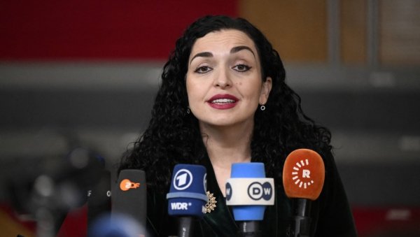 СРБИЈА НАГРАЂЕНА, А НАШ ЗАХТЕВ НИЈЕ НИ ПОГЛЕДАН Вјоса Османи бесна на земље ЕУ, бљује ватру по Бриселу! СРБИЈА НАГРАЂЕНА, А НАШ ЗАХТЕВ НИЈЕ НИ ПОГЛЕДАН Вјоса Османи бесна на земље ЕУ, бљује ватру по Бриселу!