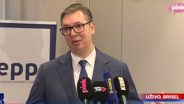 ПОСТОЈЕ ТРЕНУЦИ У ИСТОРИЈИ КАДА ИСПЛИВА НАЈВЕЋИ МУЉ Вучић опозицији: Нигде нећу да бежим (ВИДЕО) ПОСТОЈЕ ТРЕНУЦИ У ИСТОРИЈИ КАДА ИСПЛИВА НАЈВЕЋИ МУЉ Вучић опозицији: Нигде нећу да бежим (ВИДЕО)
