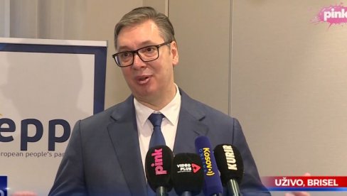 POSTOJE TRENUCI U ISTORIJI KADA ISPLIVA NAJVEĆI MULJ Vučić opoziciji: Nigde neću da bežim (VIDEO) POSTOJE TRENUCI U ISTORIJI KADA ISPLIVA NAJVEĆI MULJ Vučić opoziciji: Nigde neću da bežim (VIDEO)
