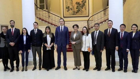 MINISTAR ĐURIĆ U PEKINGU: Odnosi Srbije i Kine na najvišem nivou u istoriji MINISTAR ĐURIĆ U PEKINGU: Odnosi Srbije i Kine na najvišem nivou u istoriji