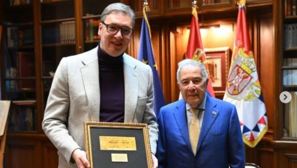 СРБИЈА ЈЕ СЛОБОДНА И ЗЕМЉА У КОЈОЈ НЕ ПОСТОЈЕ НИКАКВА АНТИСЕМИТСКА ОСЕЋАЊА Вучић угостио председника Макабија (ФОТО) СРБИЈА ЈЕ СЛОБОДНА И ЗЕМЉА У КОЈОЈ НЕ ПОСТОЈЕ НИКАКВА АНТИСЕМИТСКА ОСЕЋАЊА Вучић угостио председника Макабија (ФОТО)