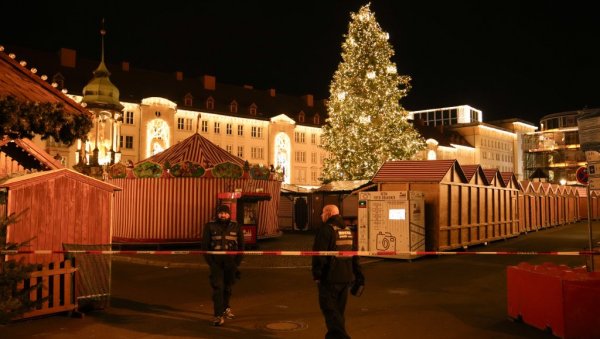 САУДИЈСКА АРАБИЈА ТРИ ПУТА УПОЗОРИЛА НЕМАЧКУ НА ОПАСНОСТ Немачки медији: Нападач из Магдебурга раније тражен преко Интерпола САУДИЈСКА АРАБИЈА ТРИ ПУТА УПОЗОРИЛА НЕМАЧКУ НА ОПАСНОСТ Немачки медији: Нападач из Магдебурга раније тражен преко Интерпола