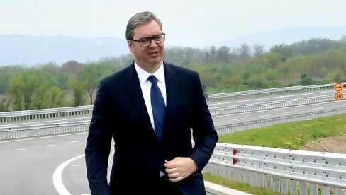 TI ĆEŠ DA ME GEPEKUJEŠ?! NEĆU DA POTPIŠEM: Vučić odgovorio Ponošu TI ĆEŠ DA ME GEPEKUJEŠ?! NEĆU DA POTPIŠEM: Vučić odgovorio Ponošu