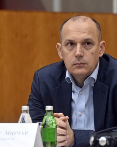 ЗА ТАДАШЊУ ВЛАСТ ДЕЦА НИСУ ПОСТОЈАЛА, ПРЕ 2012. СЕ ОД РЕТКИХ БОЛЕСТИ ЛЕЧИЛО 0 ПАЦИЈЕНАТА Лончар: До сада је држава издвојиа 50 милиона евра