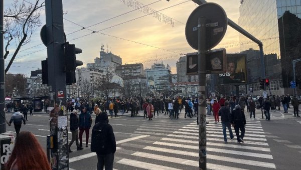 САД ЈЕ ЈАСНО КОМЕ НИЈЕ У ИНТЕРЕСУ ДА СЕ ИСПУНЕ СВИ ЗАХТЕВИ: За Шолакове медије позив председника - није вест САД ЈЕ ЈАСНО КОМЕ НИЈЕ У ИНТЕРЕСУ ДА СЕ ИСПУНЕ СВИ ЗАХТЕВИ: За Шолакове медије позив председника - није вест