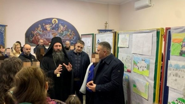 НАГРАДЕ ЗА МАЛЕ СЛИКАРЕ: Малишани са Звездаре сликали српске светиње НАГРАДЕ ЗА МАЛЕ СЛИКАРЕ: Малишани са Звездаре сликали српске светиње