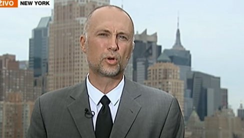 РЕФИК ХОЏИЋ ЗА КОГА СУ СРБИ ГЕНОЦИДНИ ПОДРЖАО ПРОТЕСТЕ: Србија је земља болесника! Верујем у српску опозицију РЕФИК ХОЏИЋ ЗА КОГА СУ СРБИ ГЕНОЦИДНИ ПОДРЖАО ПРОТЕСТЕ: Србија је земља болесника! Верујем у српску опозицију