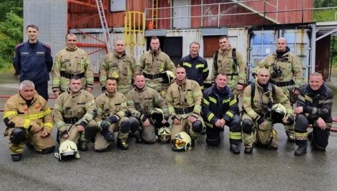 VATROGASCI NAJPOPULARNIJI SPASIOCI: Vatrogasna jedinica u Prijedoru na mrežama objavljuju svoje poduhvate VATROGASCI NAJPOPULARNIJI SPASIOCI: Vatrogasna jedinica u Prijedoru na mrežama objavljuju svoje poduhvate