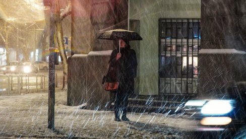 РХМЗ ИЗДАО УПОЗОРЕЊЕ: Киша током вечери, у другом делу ноћи престанак падавина