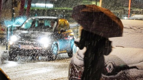 ЕВРОПА ОКОВАНА ЛЕДОМ: Температура пала испод -30, нека се припреми регион