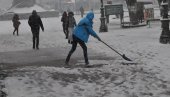 PRIJAVE NEODGOVORNIM GRAĐANIMA: U Kraljevu inspekcija kontroliše čišćenje snega PRIJAVE NEODGOVORNIM GRAĐANIMA: U Kraljevu inspekcija kontroliše čišćenje snega