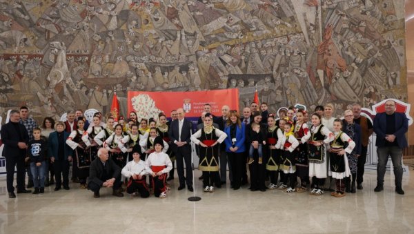 ГРАЈА У 870 СЕОСКИХ КУЋА: Министарство за бригу о селу у 2024. успешно реализовало пројекат препорода ГРАЈА У 870 СЕОСКИХ КУЋА: Министарство за бригу о селу у 2024. успешно реализовало пројекат препорода