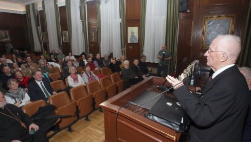 MATIJA JE NJEGOŠ NAŠEG DOBA: U Matici srpskoj predstavljena odabrana dela velikana srpskog pesništva (FOTO) MATIJA JE NJEGOŠ NAŠEG DOBA: U Matici srpskoj predstavljena odabrana dela velikana srpskog pesništva (FOTO)