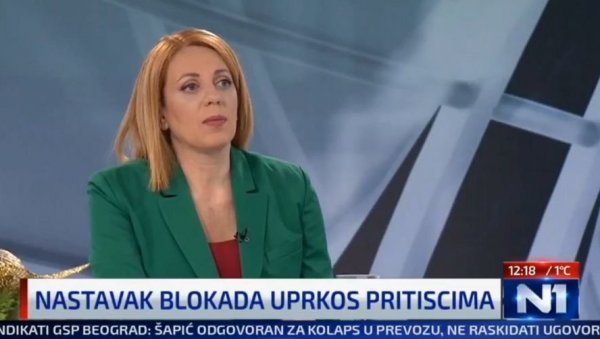РАЗБИЈЕНА ЛАЖ О ВУЧИЋУ КАО ДИКТАТОРУ Професори и ученици поручили преко Н1: Нема никаквих притисака и претњи власти према нама (ВИДЕО) РАЗБИЈЕНА ЛАЖ О ВУЧИЋУ КАО ДИКТАТОРУ Професори и ученици поручили преко Н1: Нема никаквих притисака и претњи власти према нама (ВИДЕО)