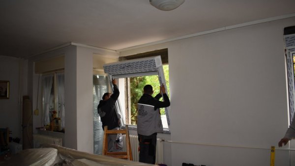 БИЋЕ ТОПЛИЈЕ У 139 ДОМАЋИНСТАВА: У Кикинди уложено 20 милиона динара у енергетску ефикасност БИЋЕ ТОПЛИЈЕ У 139 ДОМАЋИНСТАВА: У Кикинди уложено 20 милиона динара у енергетску ефикасност