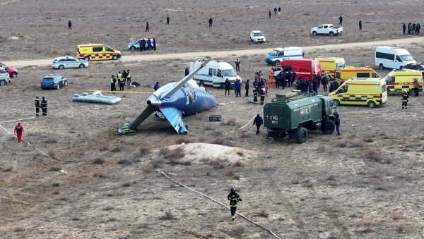 КИРБИ О ПАДУ АВИОНА: САД понудиле подршку у истрази о авионској несрећи Азербејџан ерлајнса КИРБИ О ПАДУ АВИОНА: САД понудиле подршку у истрази о авионској несрећи Азербејџан ерлајнса
