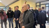 ПРЕМИЈЕР У ЋУПРИЈИ: Милош Вучевић на отварању реконструисаног вртића Шећерко (ФОТО/ВИДЕО) ПРЕМИЈЕР У ЋУПРИЈИ: Милош Вучевић на отварању реконструисаног вртића Шећерко (ФОТО/ВИДЕО)