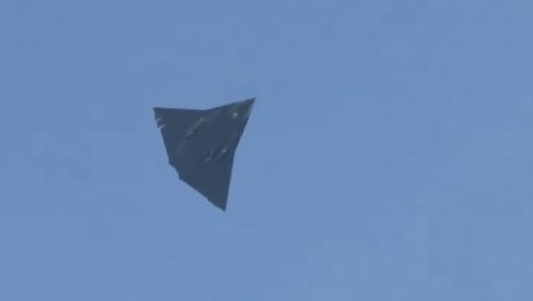 TRAMP OTKRIO NOVI LOVAC F-55 I MODERNIZACIJU F-22: Šesta generacija stiže da zbriše konkurenciju iz Kine!