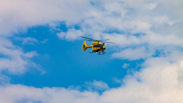 СПАСИОЦИ ПРОНАШЛИ БЕЖИВОТНА ТЕЛА ДВОЈИЦЕ ИТАЛИЈАНСКИХ ПЛАНИНАРА: Пребачени у болницу Мацини СПАСИОЦИ ПРОНАШЛИ БЕЖИВОТНА ТЕЛА ДВОЈИЦЕ ИТАЛИЈАНСКИХ ПЛАНИНАРА: Пребачени у болницу Мацини