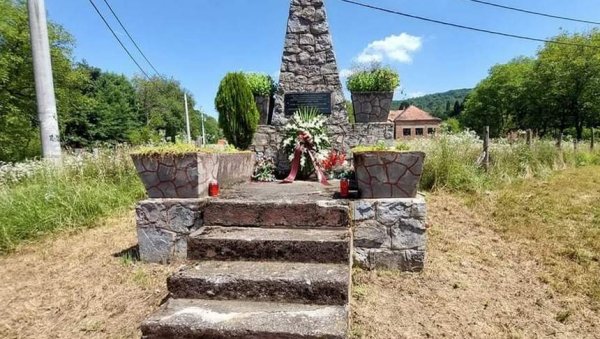ЕКСЕРИМА ЗАКИВАЛИ СРБЕ ЗА ДЕБЛА: Страшан злочин у Горњим Граховљанима до данас остао некажњен, тела нису нађена ЕКСЕРИМА ЗАКИВАЛИ СРБЕ ЗА ДЕБЛА: Страшан злочин у Горњим Граховљанима до данас остао некажњен, тела нису нађена