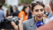 HAPŠENJE ITALIJANSKE NOVINARKE U IRANU: Navodno odmazda zbog hapšenja iranskog biznismena? HAPŠENJE ITALIJANSKE NOVINARKE U IRANU: Navodno odmazda zbog hapšenja iranskog biznismena?