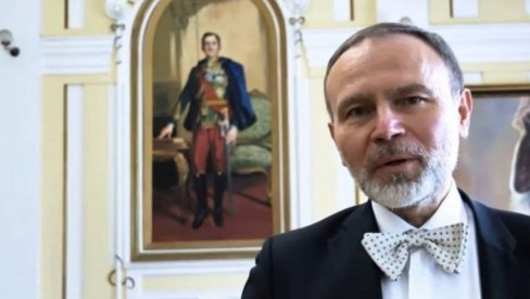 ALBANSKA IREDENTA JE U PRVIM REDOVIMA NA PROTESTIMA PROTIV SRBIJE UVEK IMALA DECU Ispovest direktkra Zmaj Jovine Gimnazije u Novom Sadu ALBANSKA IREDENTA JE U PRVIM REDOVIMA NA PROTESTIMA PROTIV SRBIJE UVEK IMALA DECU Ispovest direktkra Zmaj Jovine Gimnazije u Novom Sadu