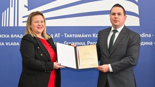 МИЧАТЕК ЛИДИЈИ СТОЈШИЋ : Покрајинско признање за допринос у области људских и мањинских права отишло у Бечеј МИЧАТЕК ЛИДИЈИ СТОЈШИЋ : Покрајинско признање за допринос у области људских и мањинских права отишло у Бечеј